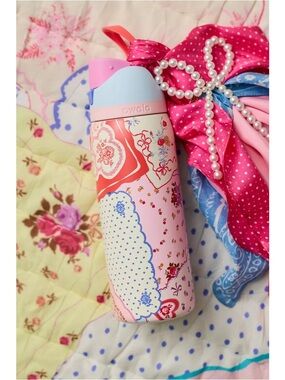 Owala FreeSip 32 OZ - Hankie